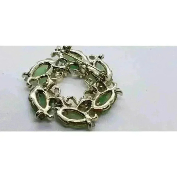 Vintage Brooch Molded Green Leaves & Rhinestones Wreath Detailed Vines - Picture 5 of 6